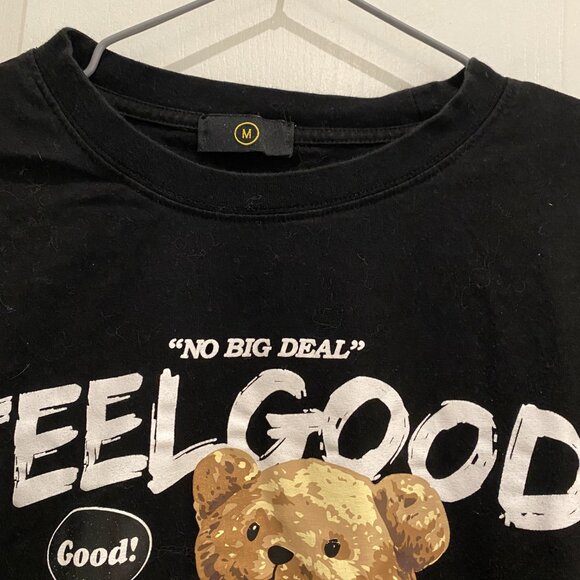 Oversized Bear Graphic Tee Size Medium - Picture 2 of 2